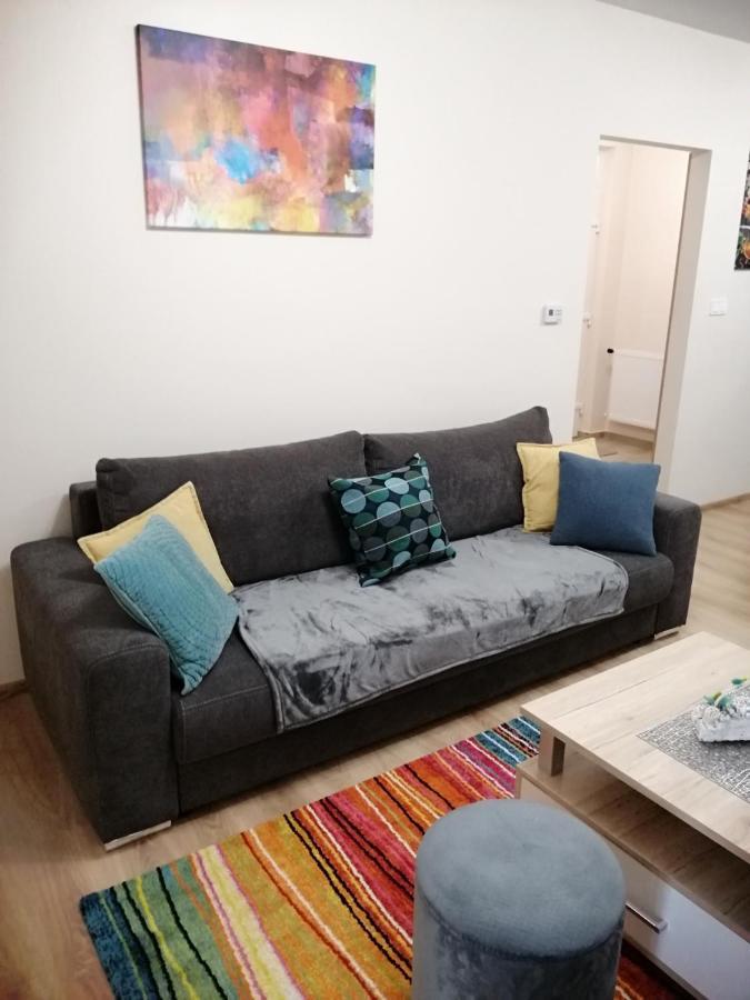 Boglarka Apartman セゲド エクステリア 写真