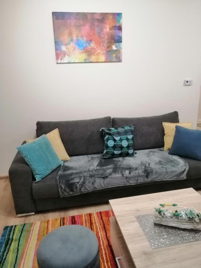 Boglarka Apartman セゲド エクステリア 写真
